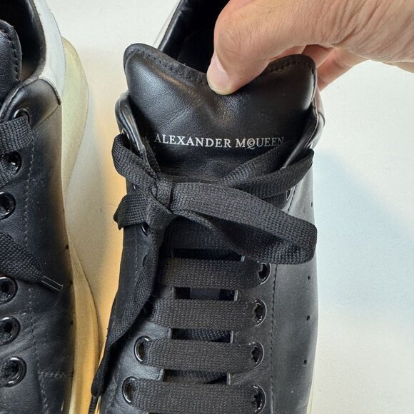 Alexander McQueen Oversized Sneaker - Picture 11 of 11